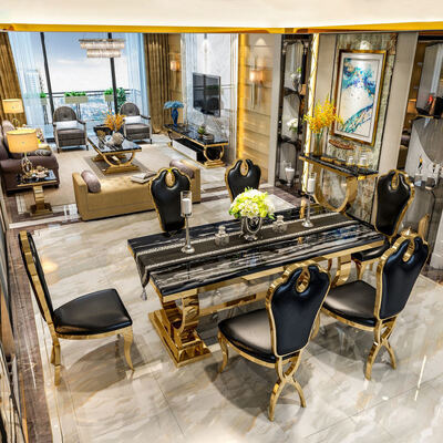 Europese Stijl Koninklijke Luxe Houten Eettafel Turkse Koninklijke Stijl Metalen Luxe Eettafel en Stoelen Set 6 Zits Furniet 8 Zits Stoelen Meubels voor Thuis Eetkamer Grote Klassieke Houten Eettafel